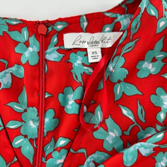 NWT: Love, Whit: Twist Front Satin Top, Red and Teal crop top, XS - Picture 3 of 9